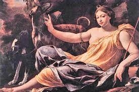 Артеміда - грецька богиня полювання, диких земель та тварин, Місяця та цнотливості.