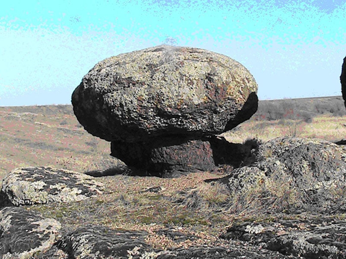 Дуже гіперборейське каміння на території Лагозіної балки