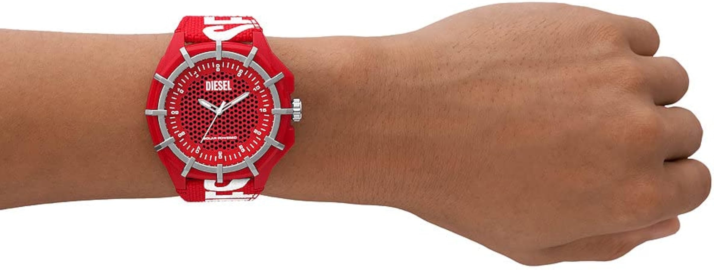 Diesel Watch for Men Framed, Solar Powered Three Hand Movement, 51 mm Red  Castor Oil Case with a Pro-Planet Textile Strap, DZ4621 : Amazon.co.uk:  Fashion