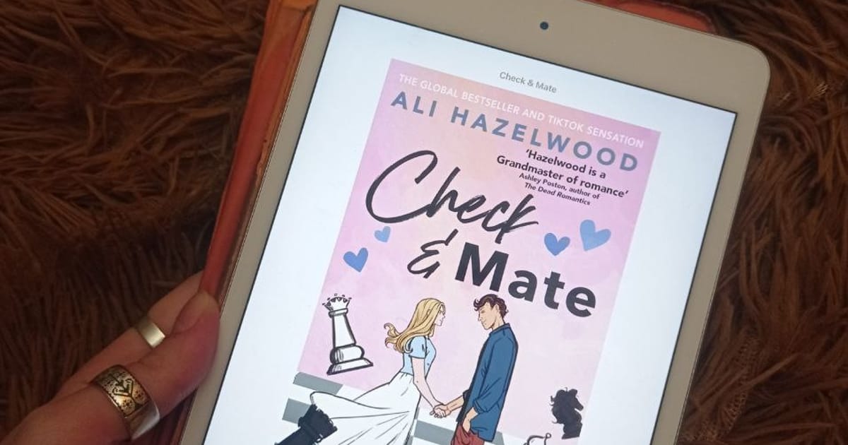 Check&mate, Ali Hazelwood - Марічка балакає на we.ua