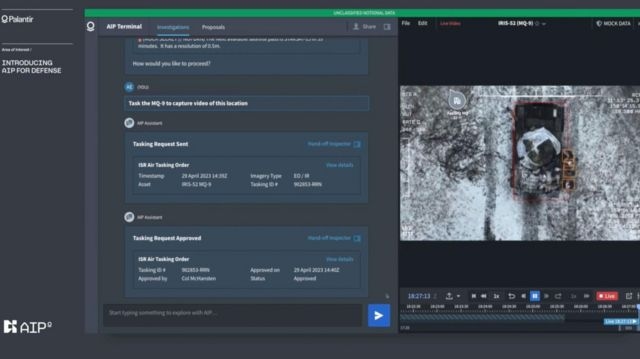 Підпис до фото,Інтерфейс системи Palantir AIP. Оператор спілкується з програмою англійською мовою, через чат.
