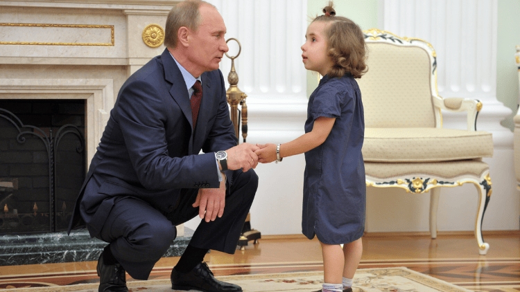 Батько нації: одне з офіційних фото Путіна, поширене прес-службою президента РФ