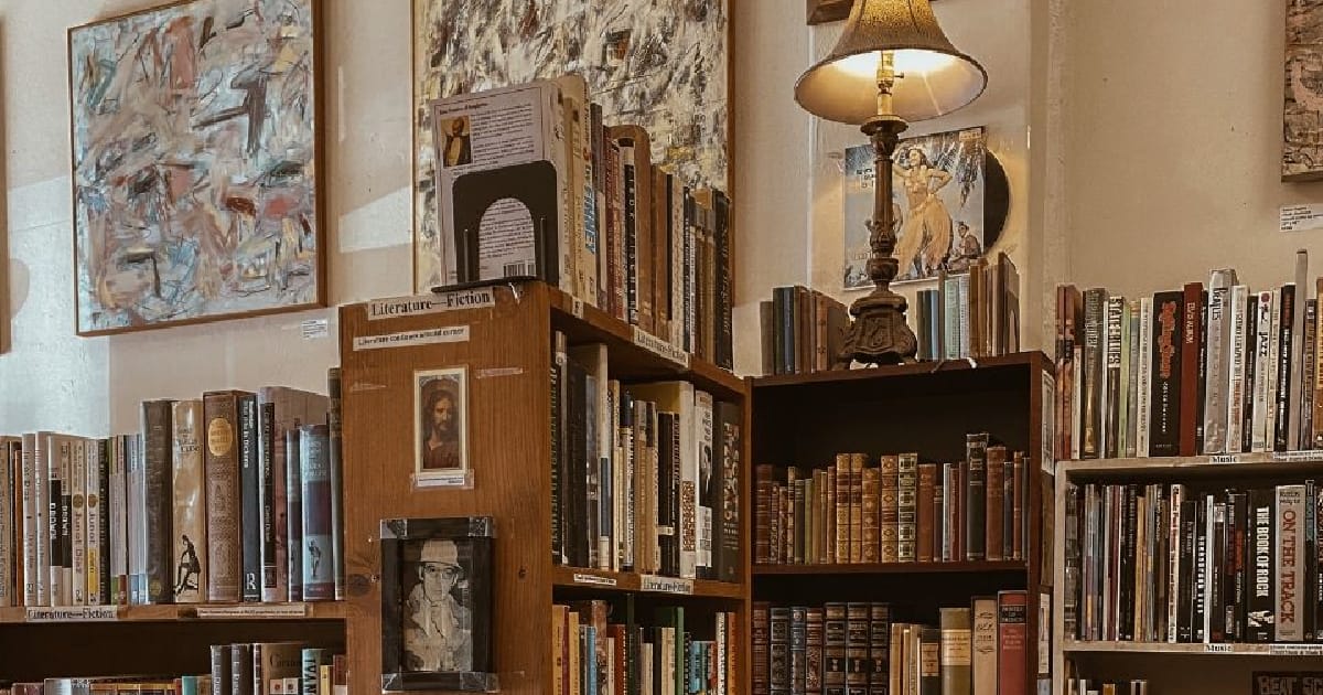 Звідки взялися слова “мрія“ і “громовиця“? Коротко про оказіоналізми - Дар'я Гейко на we.ua