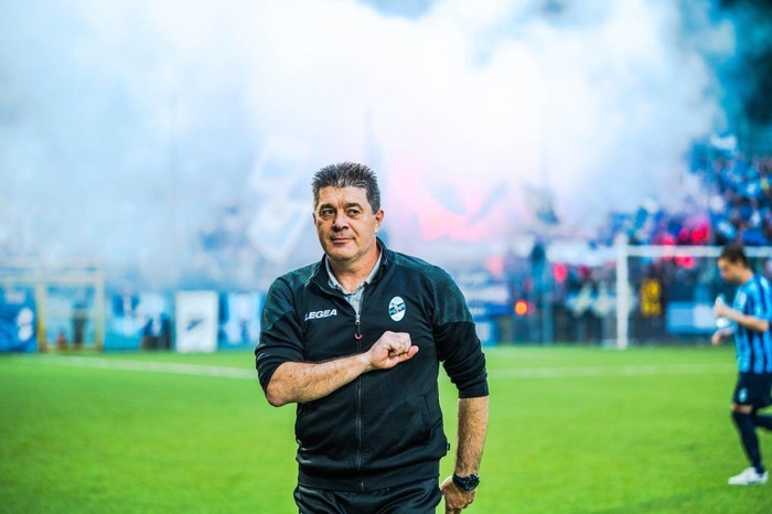 Luciano Foschi and his Lecco are promoted to Serie B