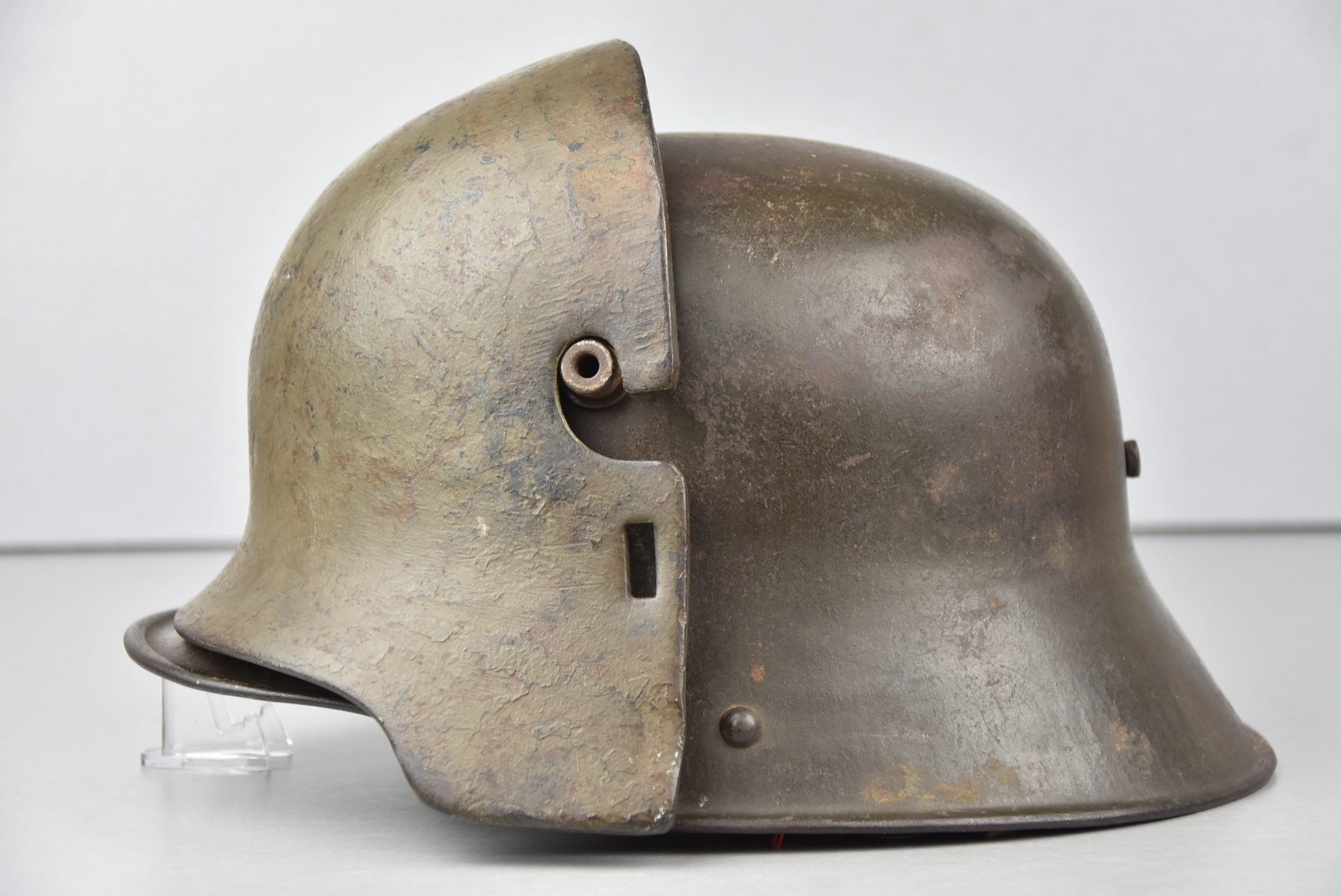 WW1 ‘Stirnpanzer’ armoured brow plate for the steel helmet – Bevo ...