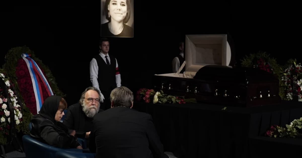 Українськи шпигуни та ЦРУ: тіньова війна з Росією - Єдність в Дії на we.ua