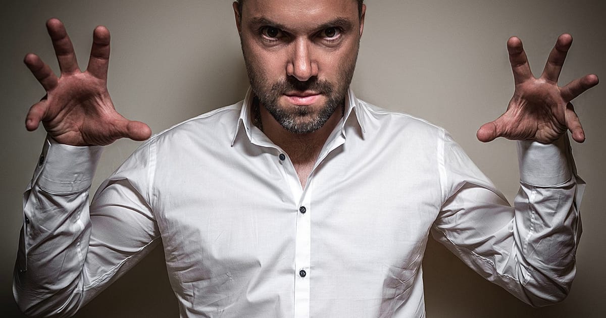 Журнал “ММХ”. Олексій Арестович. ч.1 - Chair_Born на we.ua