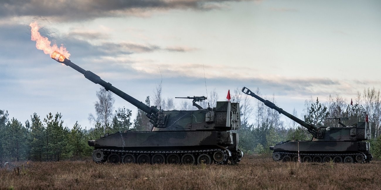 Латвія передала Україні САУ M109, які вже показують результати на полі бою  – Резніков - Мілітарний