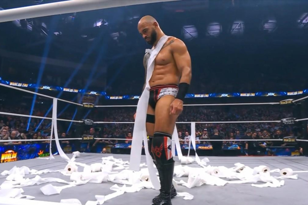 Swerve Strickland And Prince Nana Help Fans Throw Toilet Paper At Ricochet  At AEW Worlds End | Fightful News