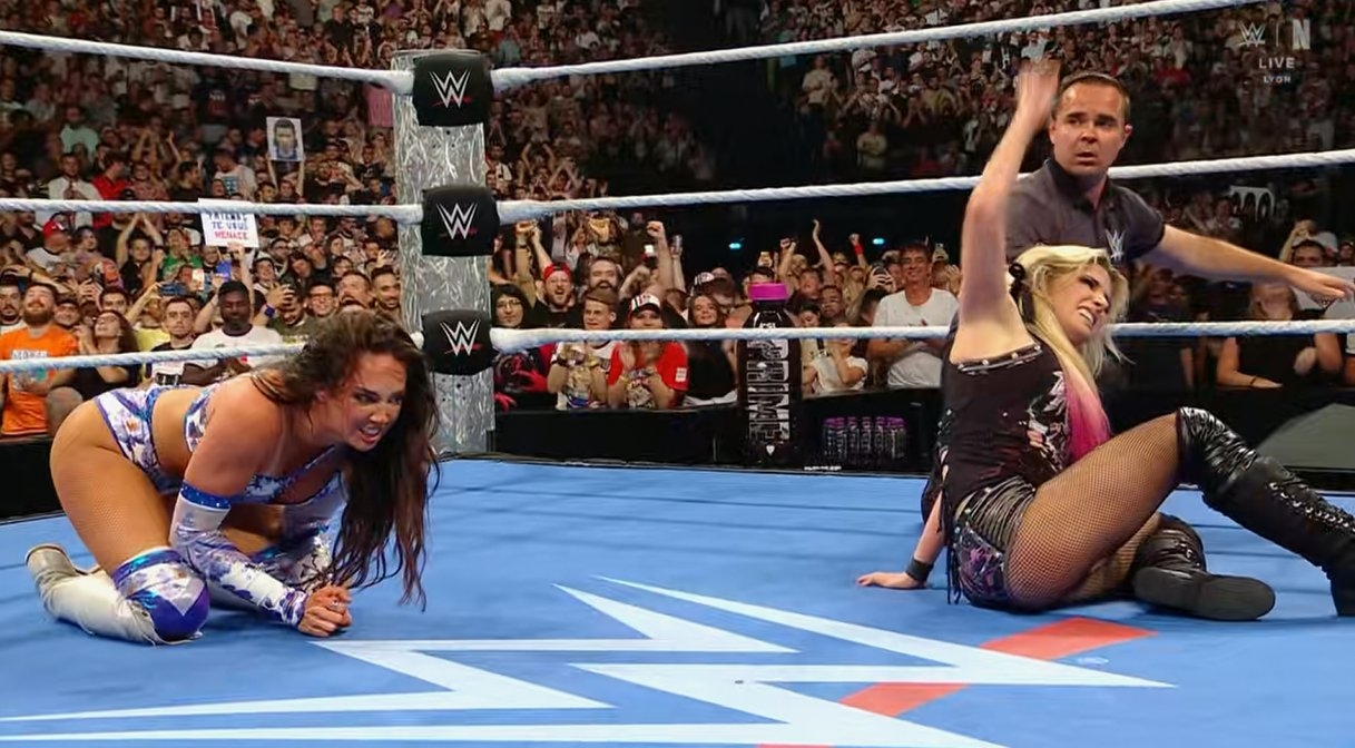 FabiShow on X: "Victoire de Alexa Bliss contre Chelsea Green #SmackDown https://t.co/WvCQl477YR" / X