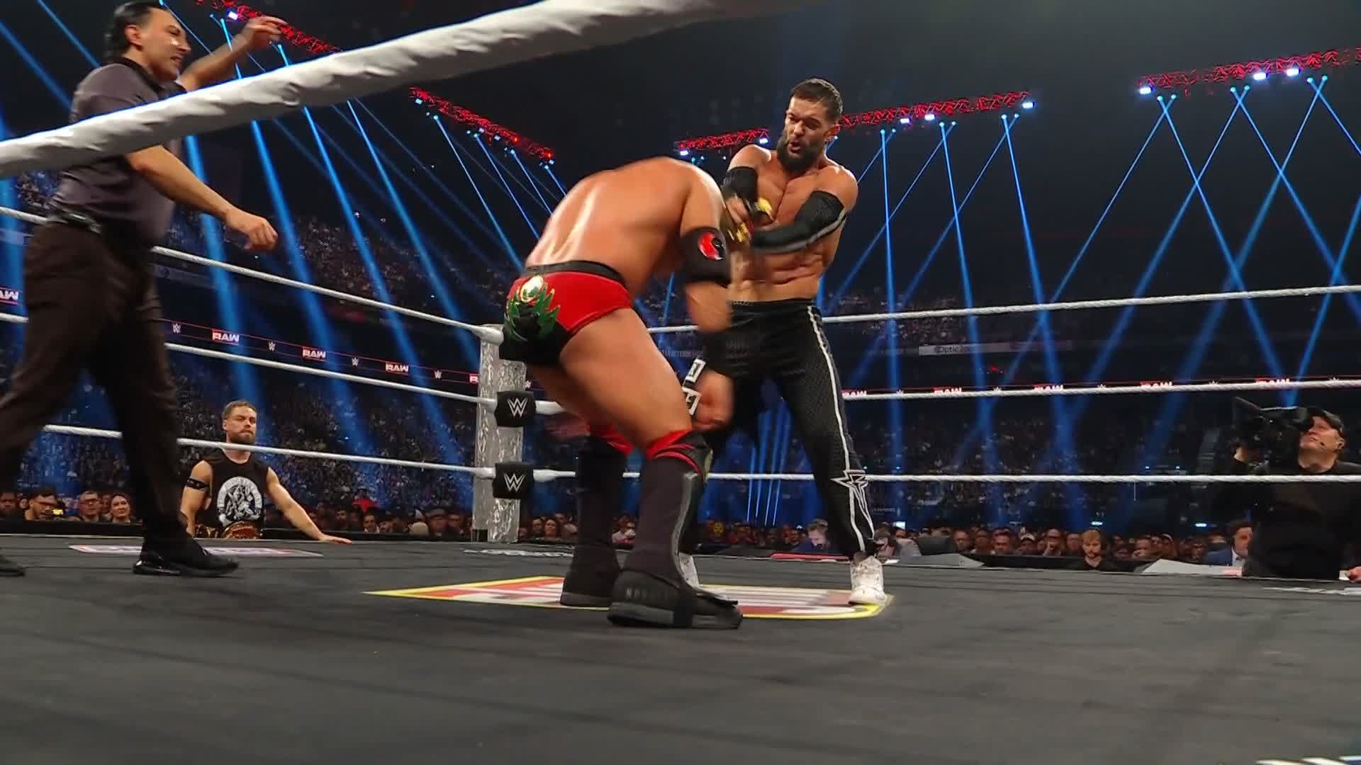 @MiguelPerezWWE's video Tweet