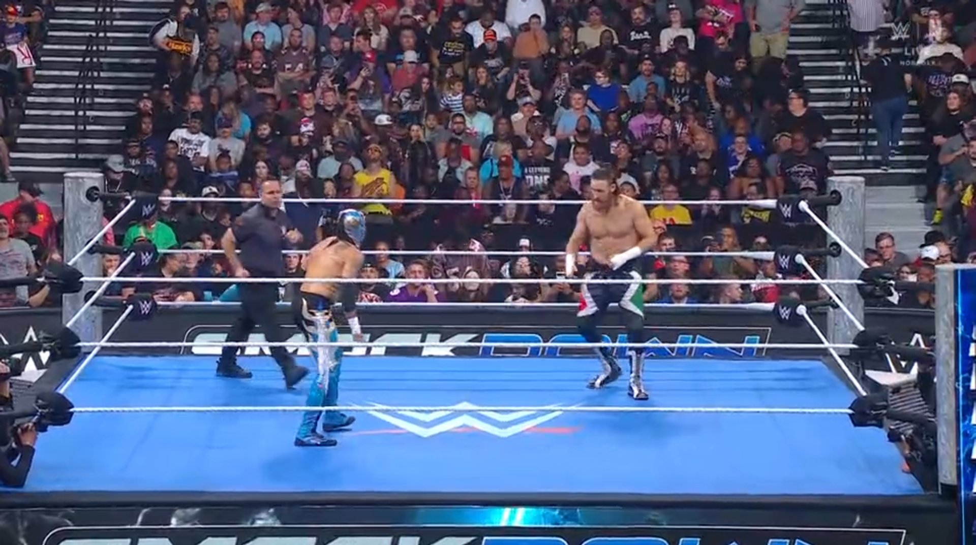 Cory on X: "Sami Zayn vs Rey Fenix for the United States Championship #SmackDown https://t.co/1s3HRbzXym" / X