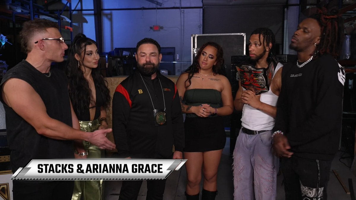 LuigiWrestling on X: "Je'Von Evans y Leon Slater hablan con Ava y Santino Marella, proponiendo enfrentarse a algún tag team de NXT... y ahí aparece Stacks. Ante ello, Santino Marella propone que