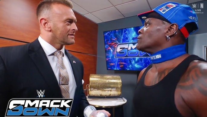 R-TRUTH DELIVERS HILARIOUS BACKSTAGE SEGMENT WITH NICK ALDIS - YouTube