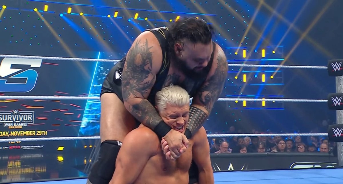 Para sorpresa de absolutamente nadie La lucha entre Cody Rhodes y Bronson  Reed termina sin resultado por la Interferencia de Bron Breakker y Logan  Paul. #SmackDown