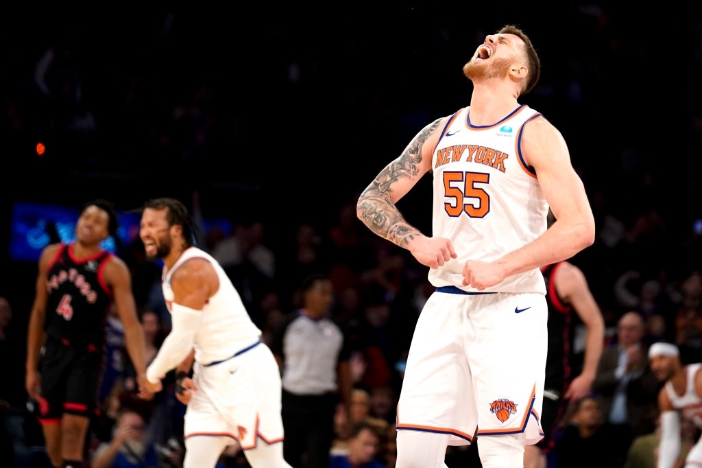 Isaiah Hartenstein ready to fill Knicks' Mitchell Robinson void