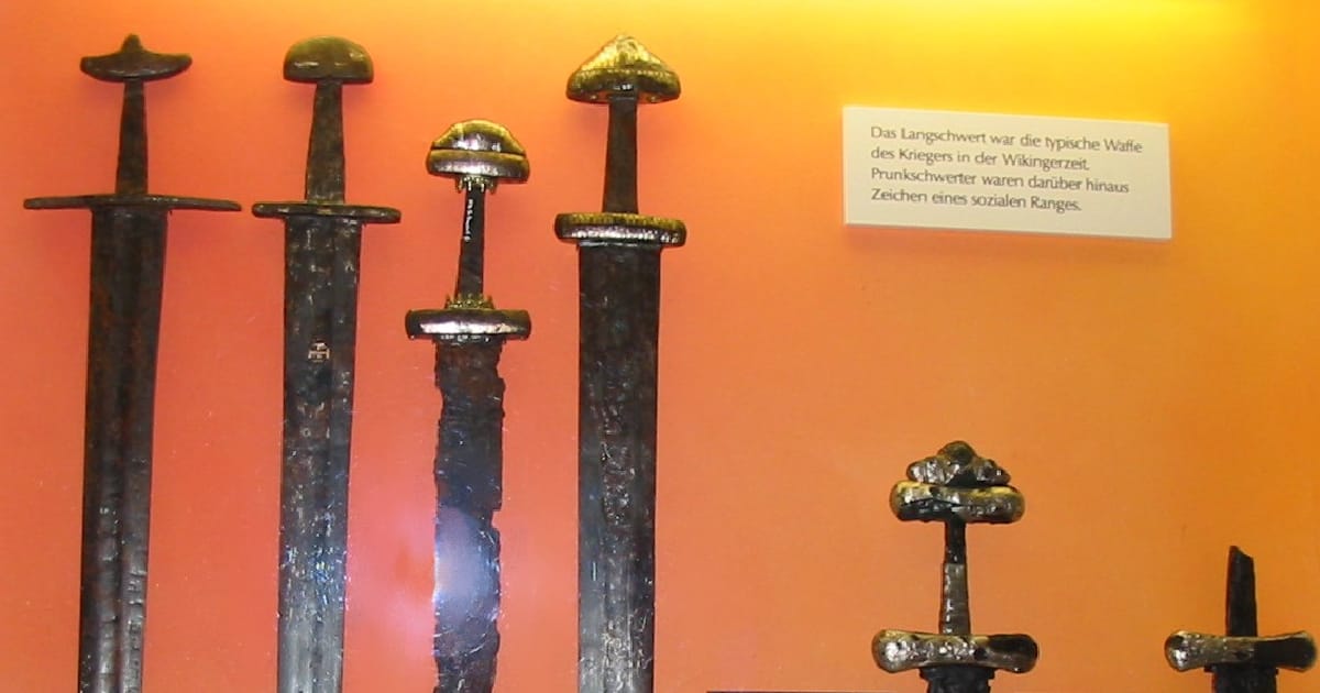 Європейські Мечі 12-того сторіччя - Іводзіма на we.ua