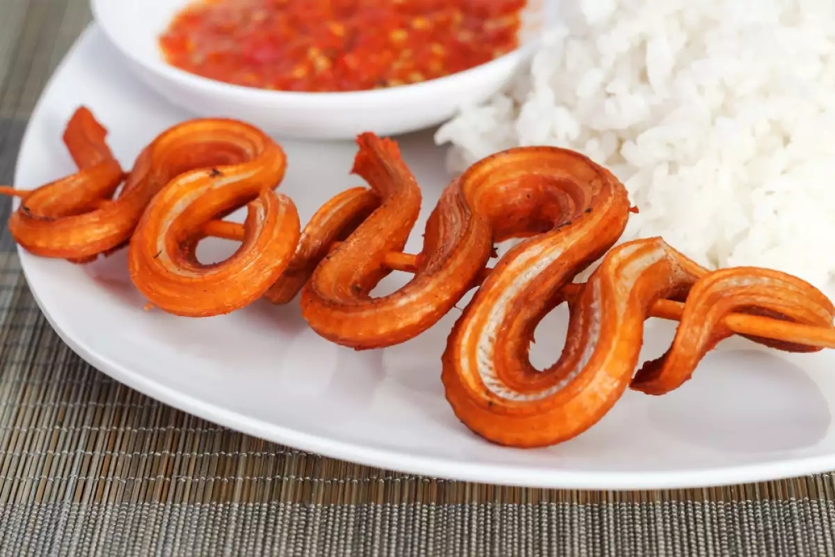 Snake Meat - Asian Exoticness Not Worth Missing | Bonapeti.com