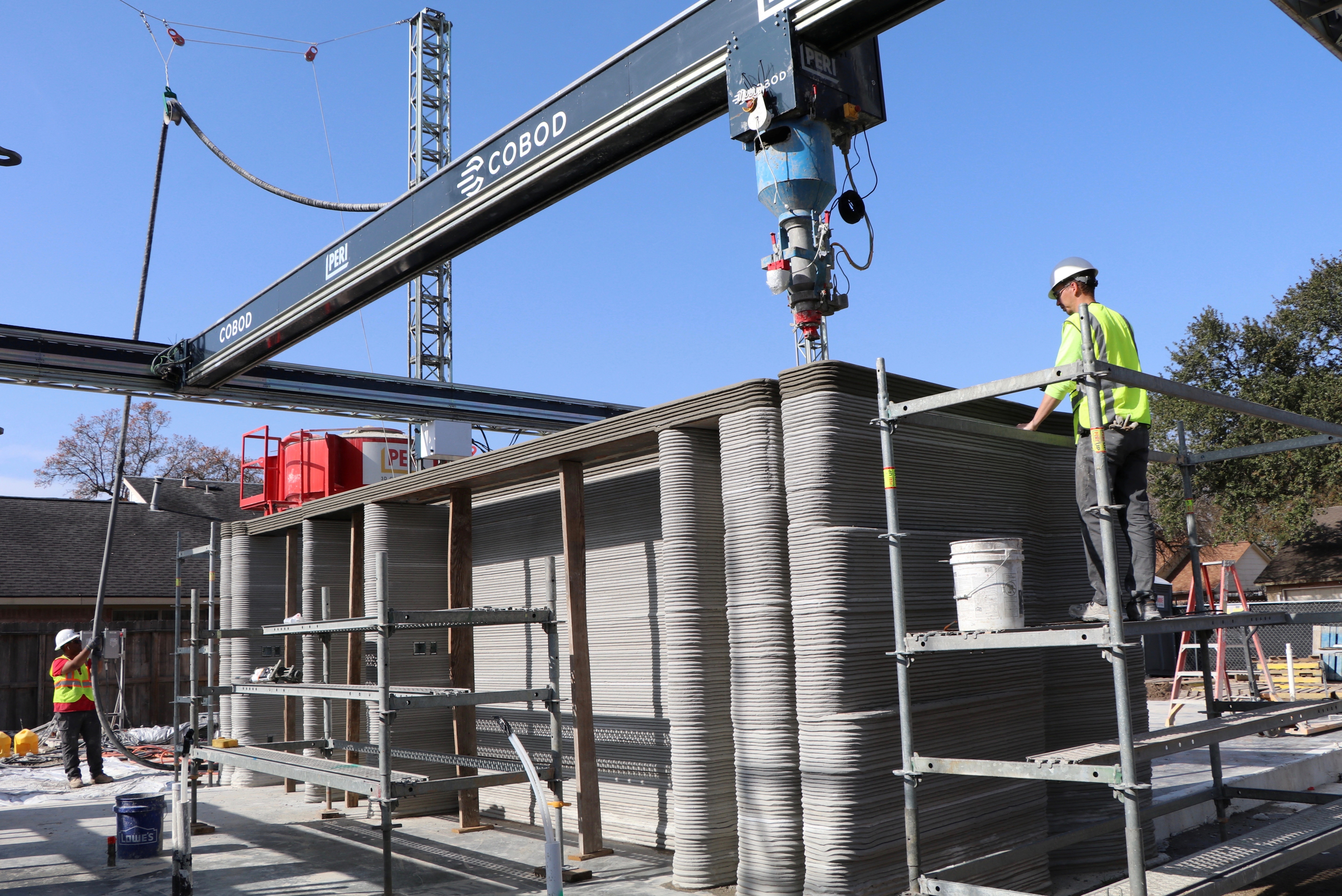 3D printing reaches new heights with two-story home | Reuters