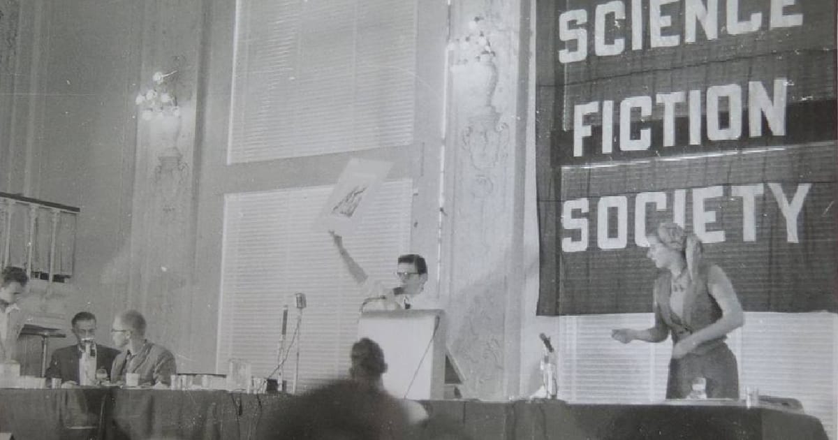 Чому ваш улюблений фантаст пише в цьому жанрі? - гриб з юґґота на we.ua