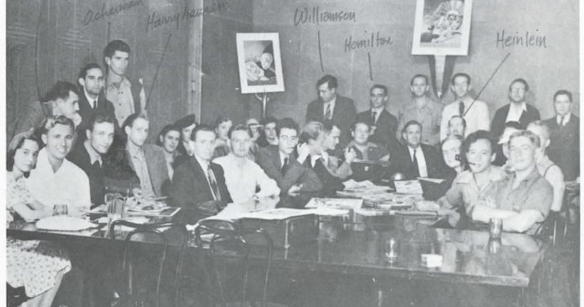 Фантасти у вигнанні - гриб з юґґота на we.ua