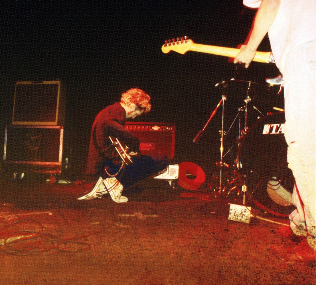 Layne Staley's first gig with Mad Season. Crocodile Cafe, Seattle (1994) –  @rock-basstard on Tumblr