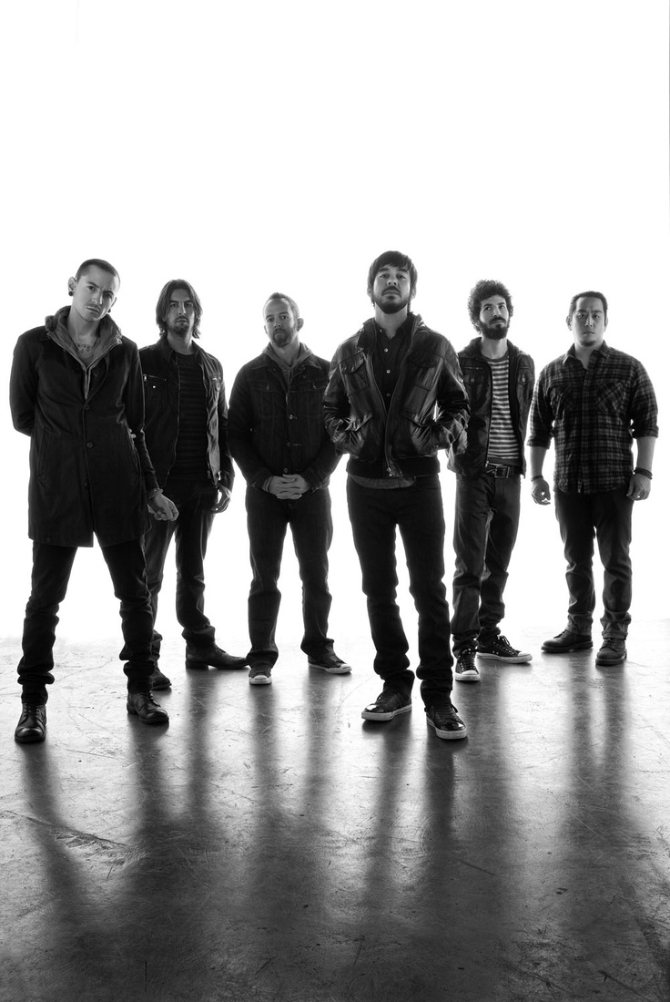 American band Linkin Park gained instant fame with their debut album  'Hybrid Theory' in 2000 . They have won innumerable accolades over the  years - 41 awards from 111 nominations ! Now