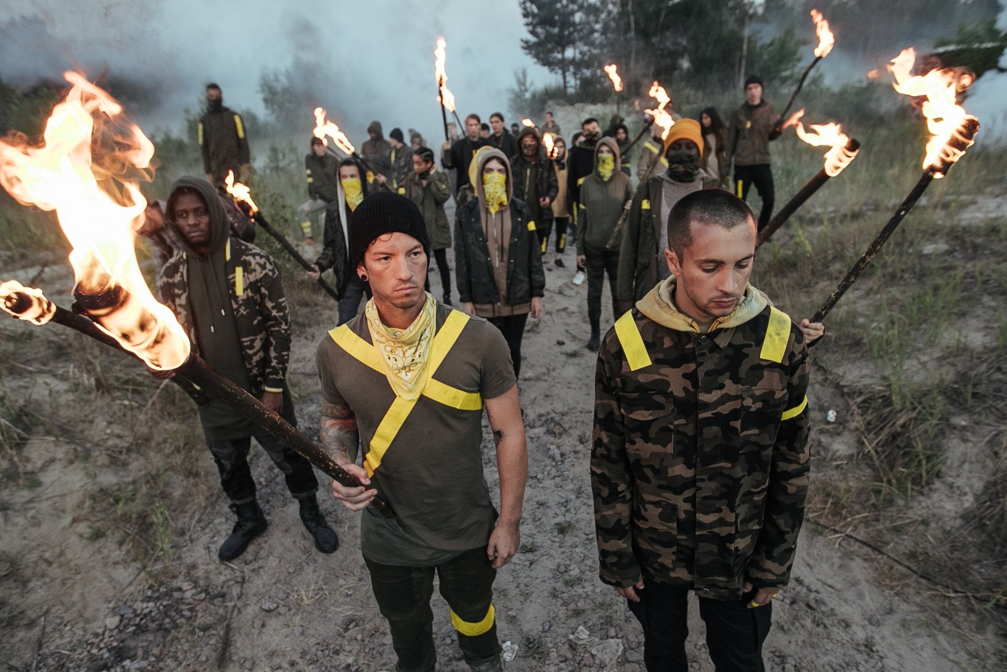 Twenty One Pilots: Levitate (Music Video 2018) - IMDb