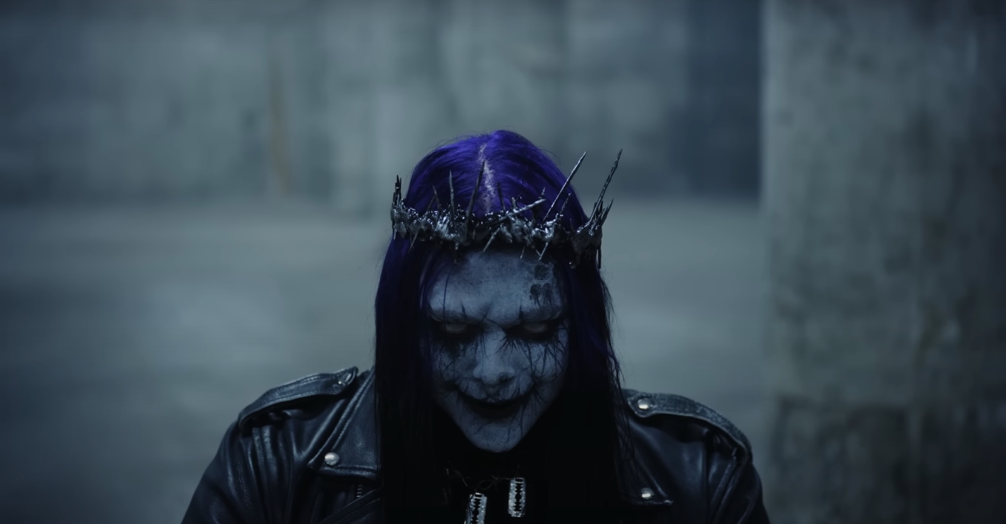 Mind-Blowing Music: Kim Dracula Destroys Genre With 'Seventy Thorns' –  COMICON