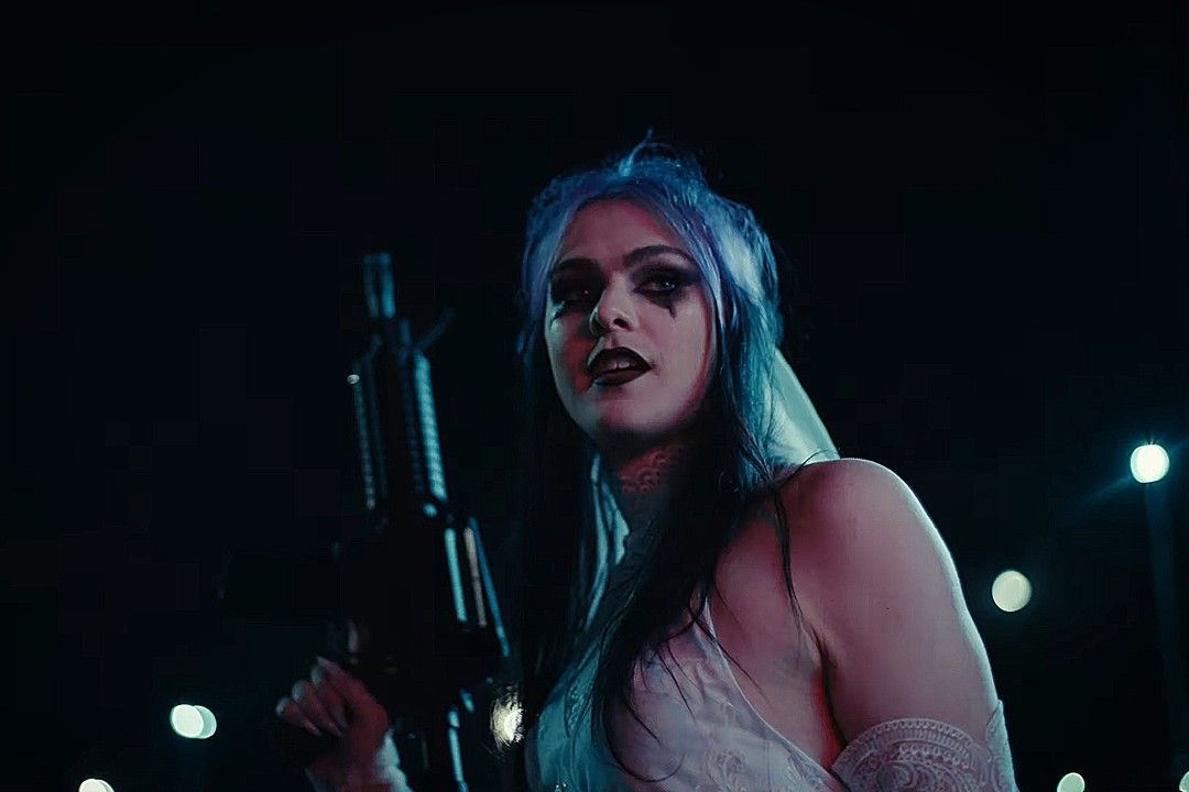 Kim Dracula: Make Me Famous (Music Video 2022) - IMDb