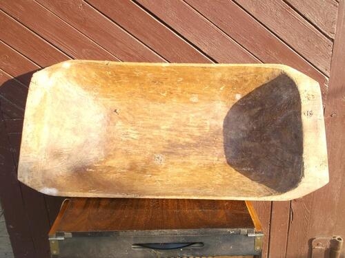 Ночви в українських родинах — символ захисту чи побутовий атрибут?