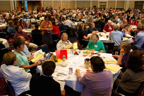 Проведення асамблеї з обговорення 8 поправки до Конституції Ірландії, яка конституційно забороняла аборти. 2016-2017 роки