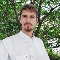 Руслан Ларіонов
