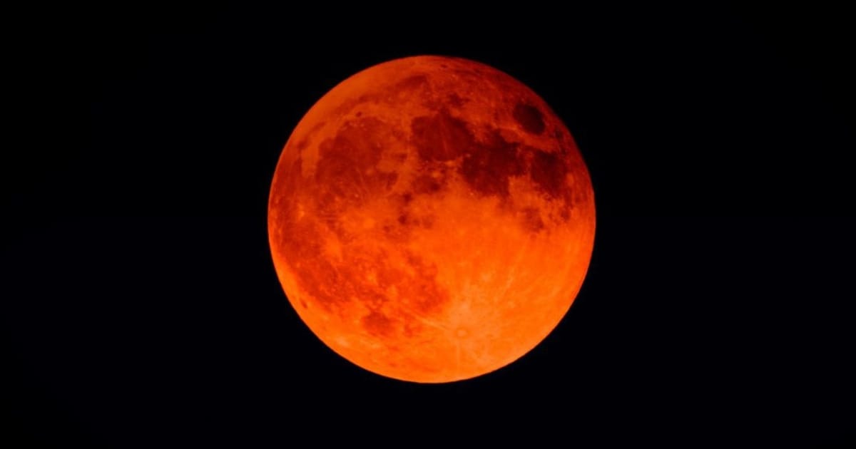 Місячне затемнення: що це таке та як воно виникає 🌑 - Aliina Hervanta на we.ua