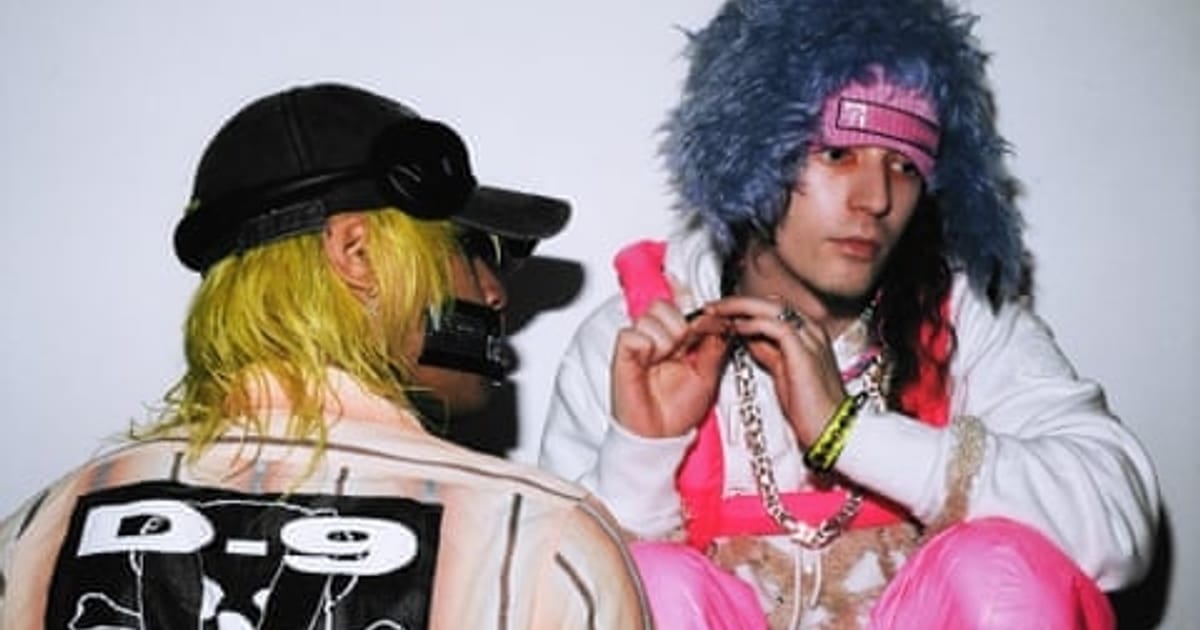 “Я був дійсно не ОК”: Bladee про ПТСР, Charli xcx та ураження блискавкою. Переклад інтерв’ю від The Guardian - Bohdan на we.ua