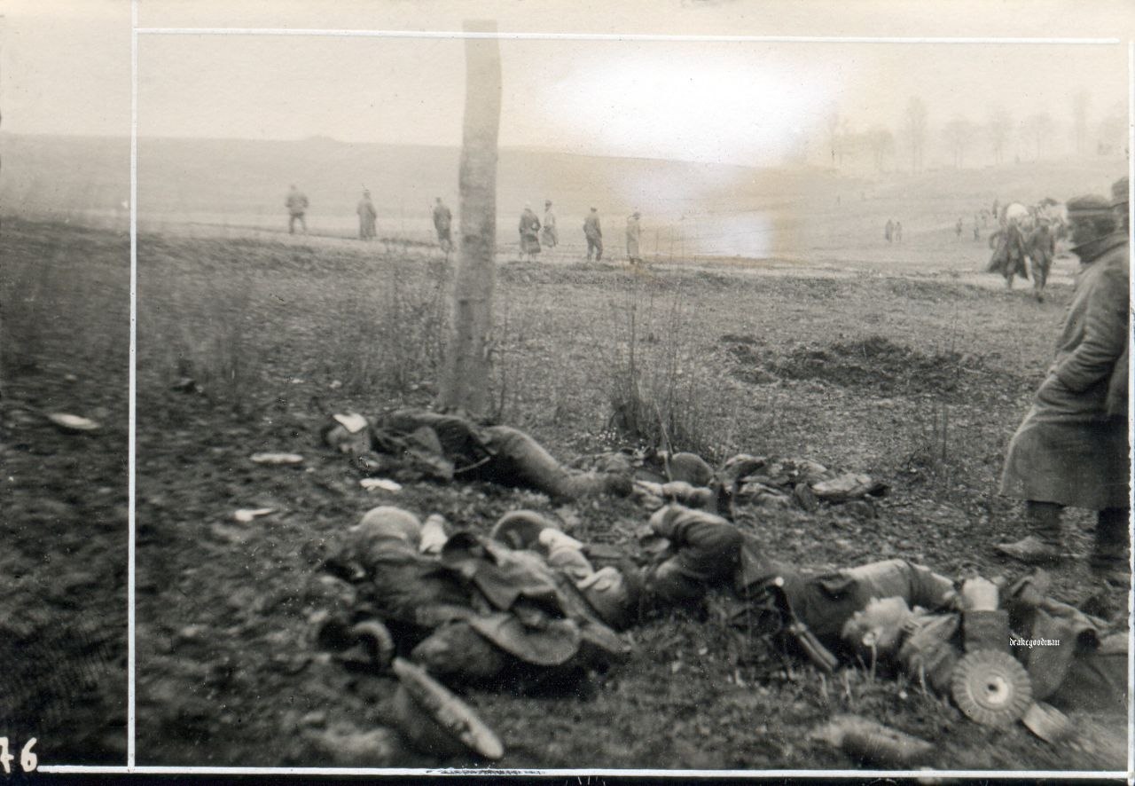 Британські солдати, що загинули в бою в березні 1918