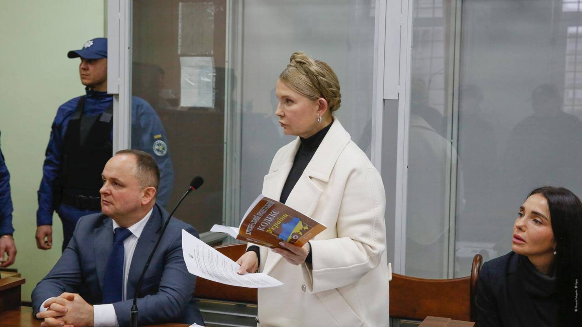 Суд і слідство підтвердили: Тимошенко нікому не передавала гроші