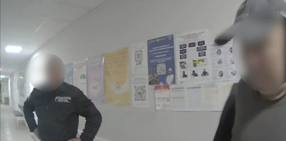 Олексій Березневич: ''У Херсоні поліцейські охорони оперативно евакуювали чоловіка після атаки FPV-дрона''