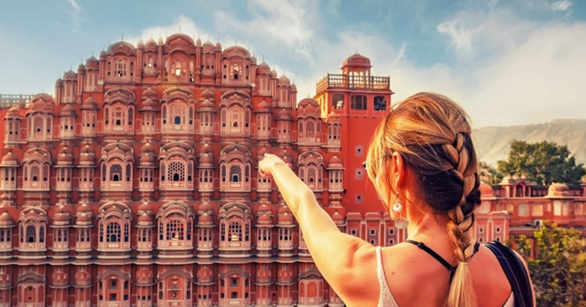 Why Choose India for Solo Female Travel Packages India? - K.Ankita Sharma на we.ua