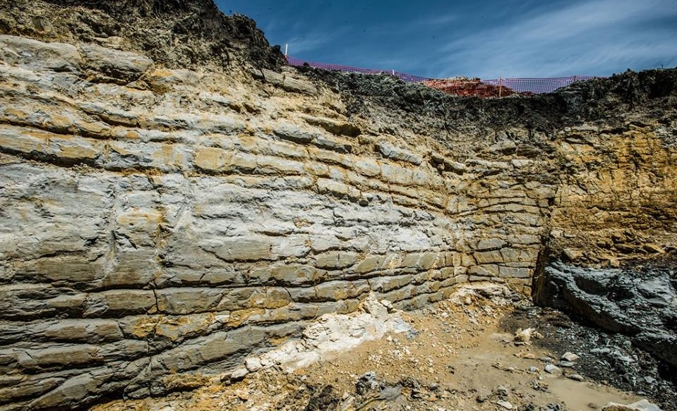 The Rock 'Wall' in Rockwall, Texas: Prehistoric Man, Extra-Terrestrial, or Natural Phenomenon?