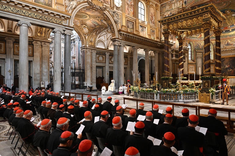 Vatican's Secretive Conclave to Pick Next Pope Starts May 7
