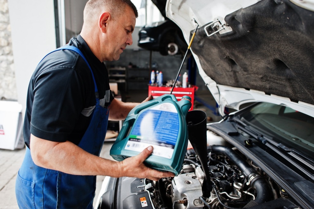 Car Transmission Fluid Change