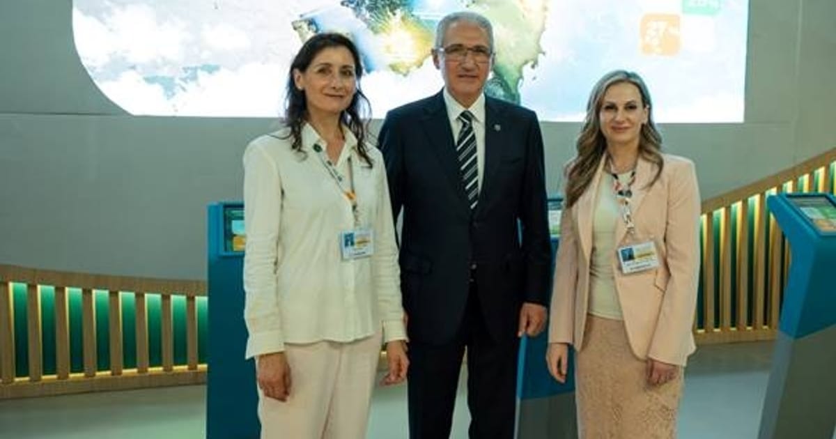 На полях кліматичної конференції COP30 в Бразилії відбулася зустріч президента МГРД «АЛЛАТРА» Марини Овцинової з президентом COP29, міністром екології - Оленка Патріотка на we.ua