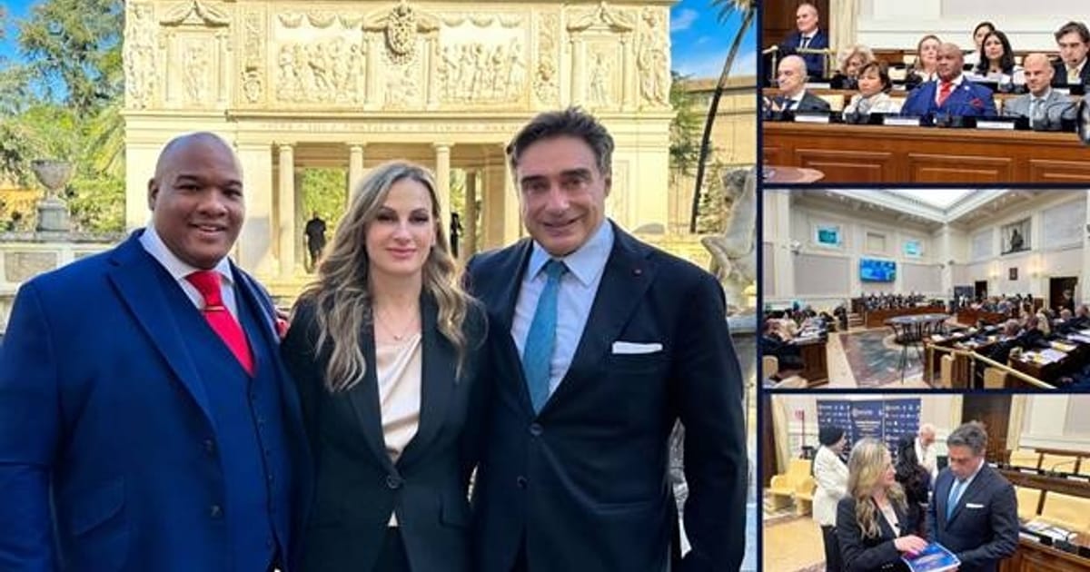 У саміті World Changers у Ватикані  взяли участь  Пастор Марк Бернс, лідер проєкту «Духовні дипломати», та Марина Овцинова, президентка МГР «АЛЛАТРА». - Оленка Патріотка на we.ua