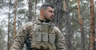 Повернувся з-за кордону, щоб воювати. Історія бійця 45 ОАБр - на we.ua