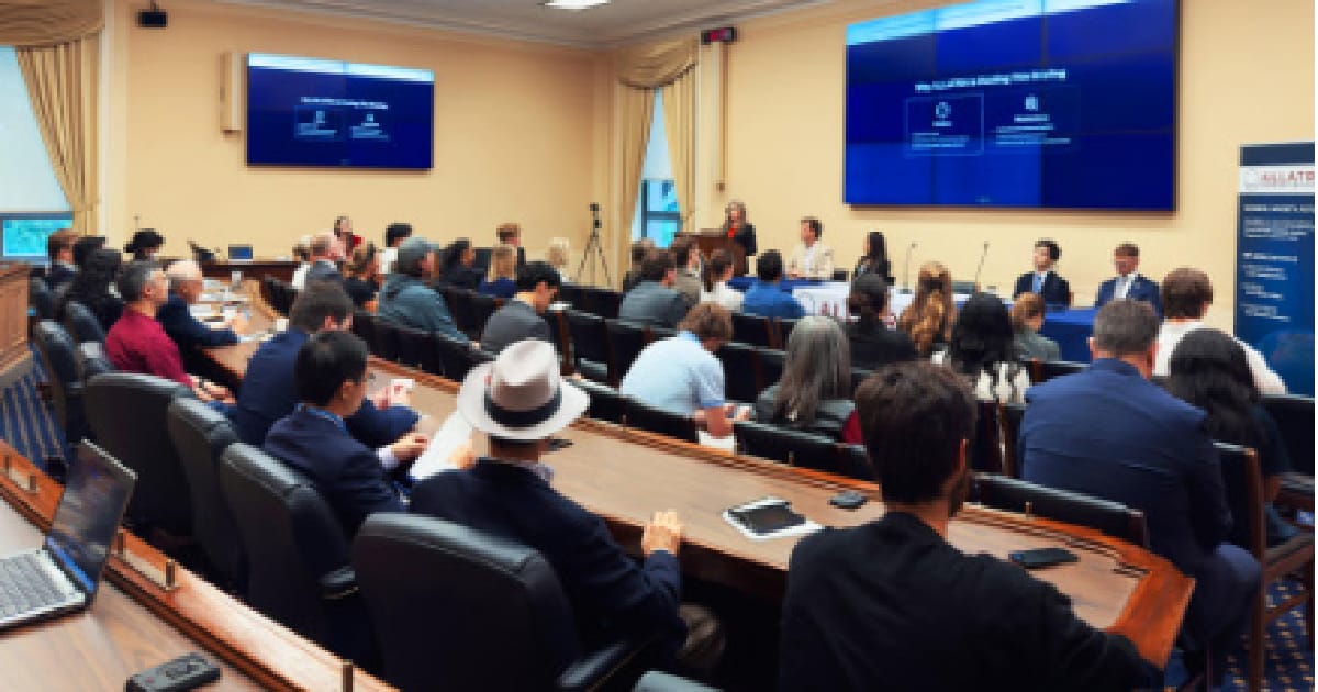 Брифінг Конгресу, проведений ALLATRA, розглядає когнітивну війну як глобальну загрозу національній безпеці - Goga Bondarenko на we.ua