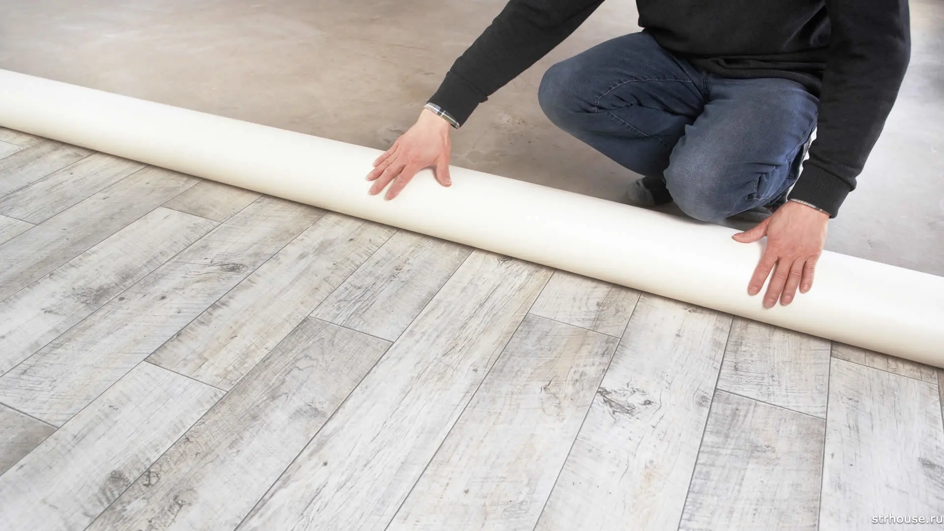 Як правильно покласти лінолеум своїми руками: покрокова інструкція