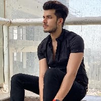 Zain Abbasi