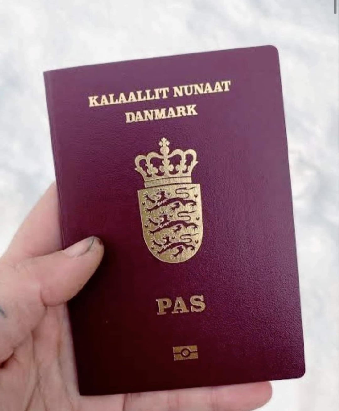 Greenlandic 🇬🇱🇩🇰 Danish Passport : r/PassportPorn