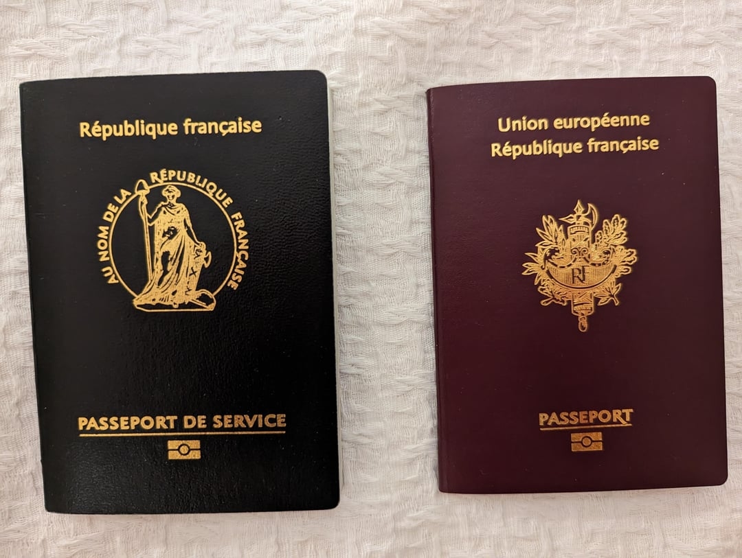 One nationality but two passports (my normal and service french passports)  : r/PassportPorn